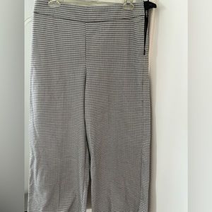 Cropped wide leg pants